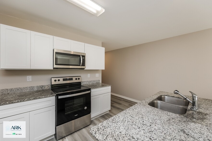 Building Photo - 9075 Aegean Cir