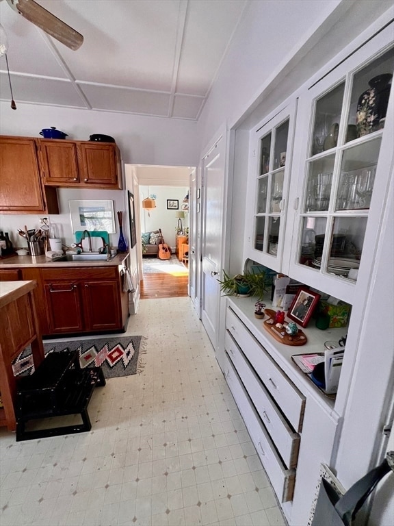 Building Photo - 14 Fairview Ave