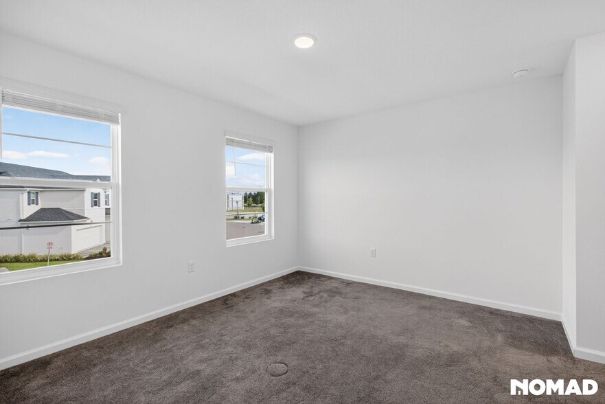 Building Photo - 908 Spring Palms Lp