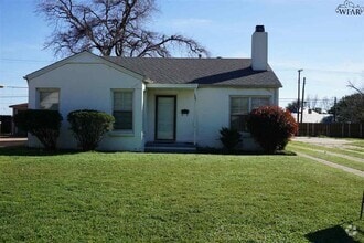 Building Photo - 1681 Woodrow Ave