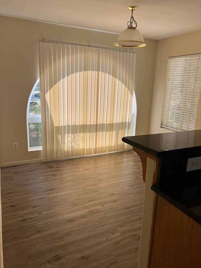 Building Photo - Coming Soon! Charming 3-Bedroom, 2-Bath Ho...