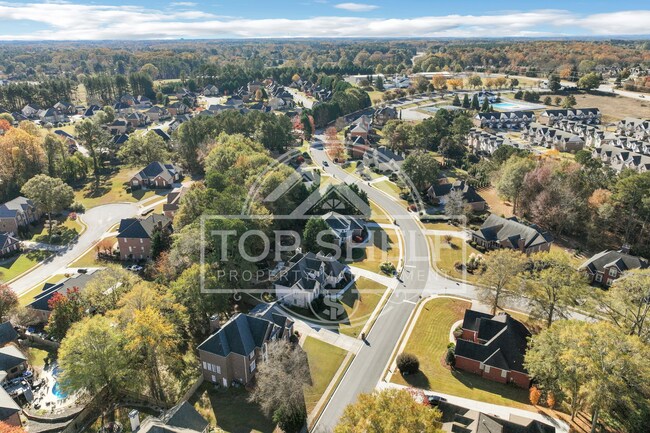 Building Photo - 127 Tara Blvd