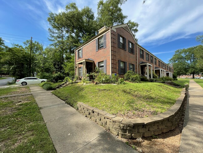 Side-street parking (Clermont Drive) - 1610 Valley Ave