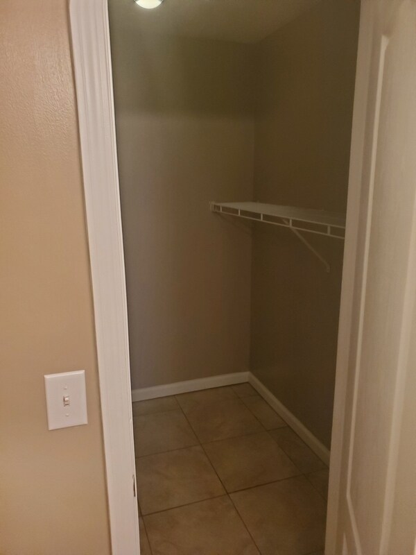 Building Photo - 6227 Dorsett Shoals Rd