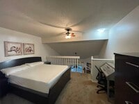 Building Photo - Timberlake Condo