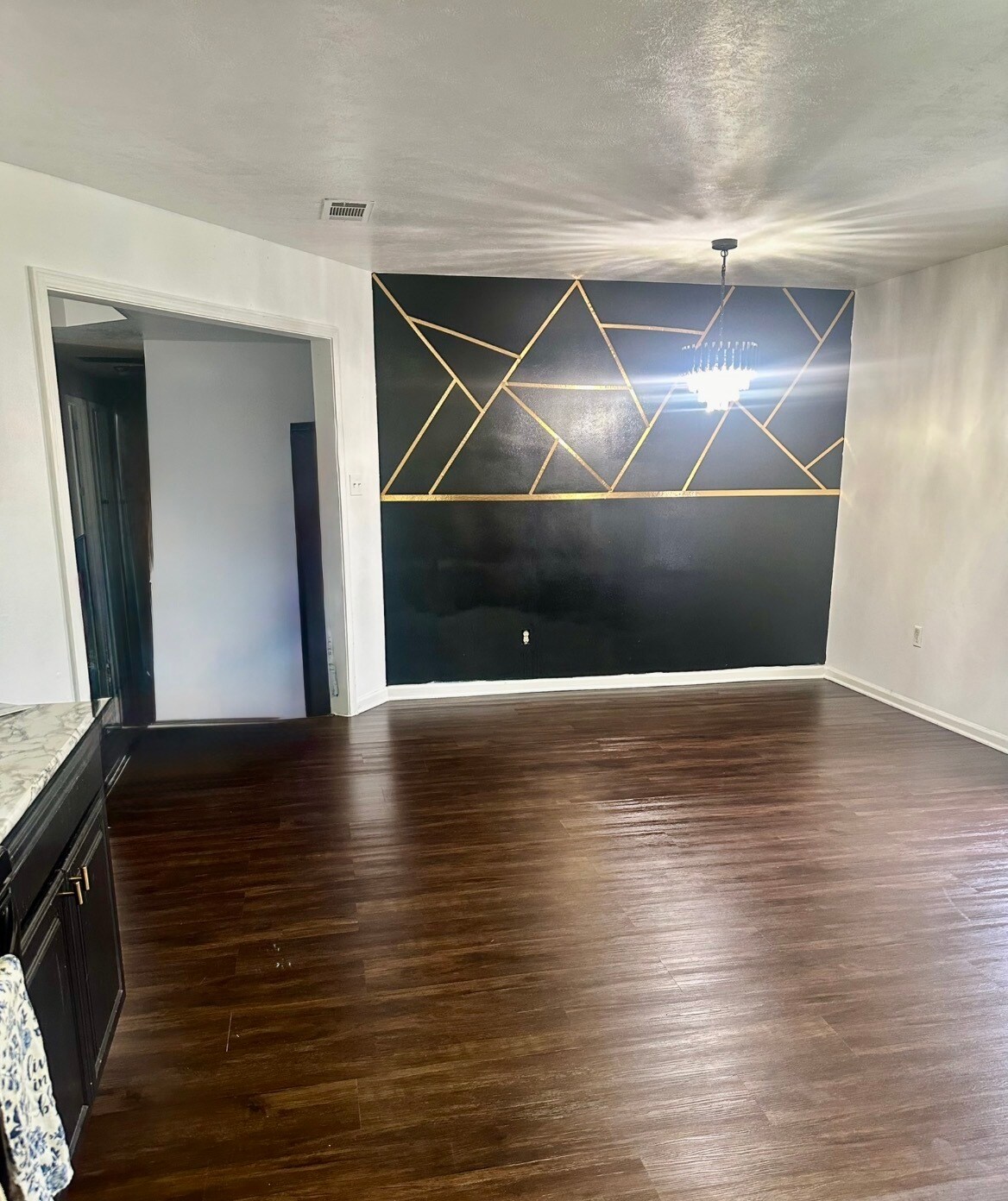 Building Photo - 1809 Briarwood St