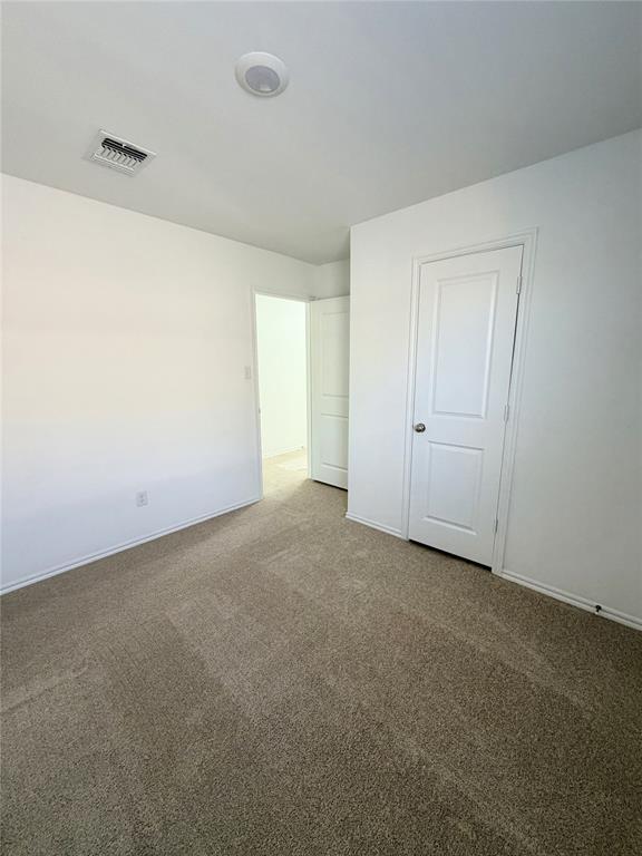 Building Photo - 2007 Delphine Dr