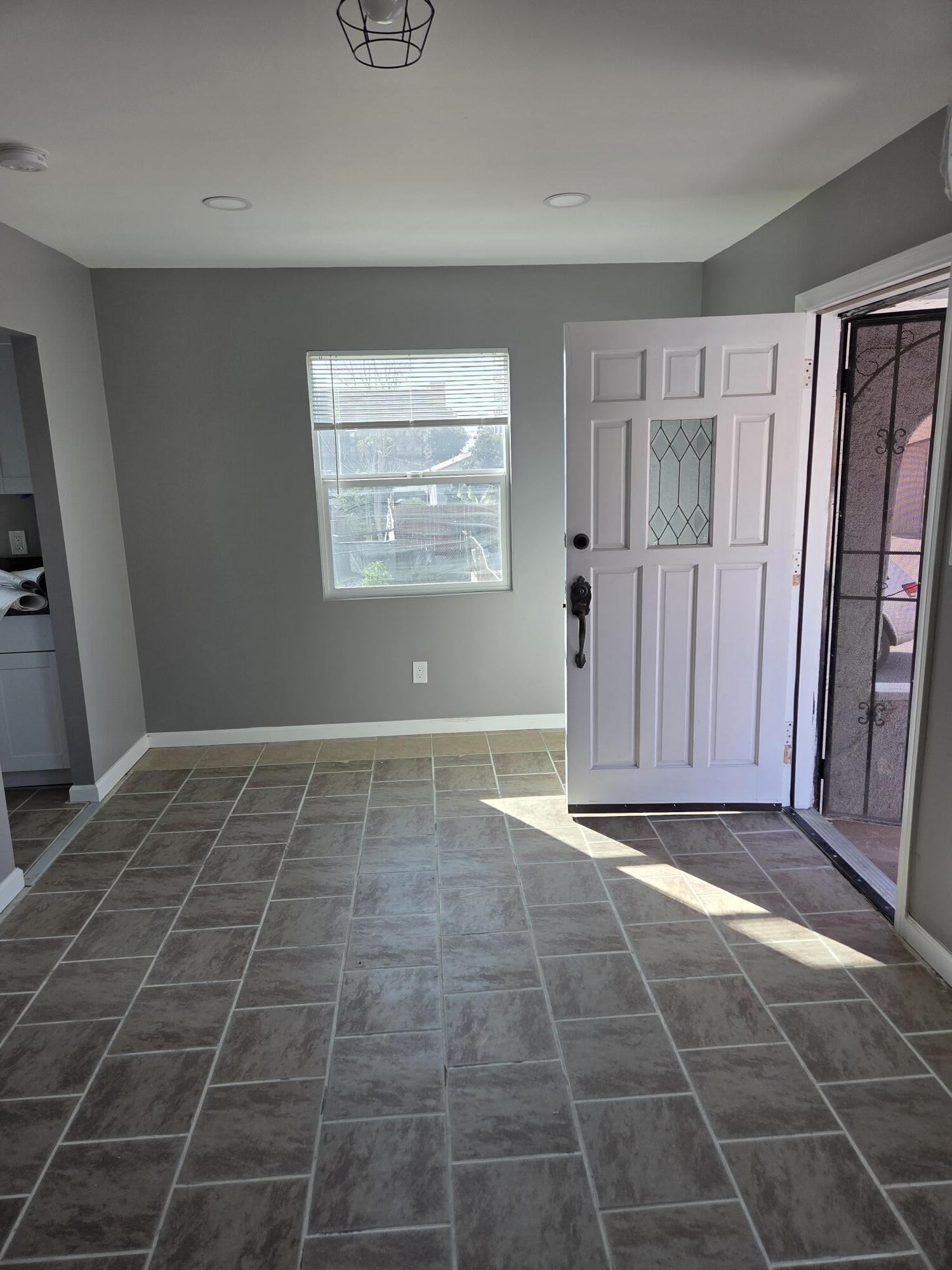 Building Photo - 4010 Rockwood St