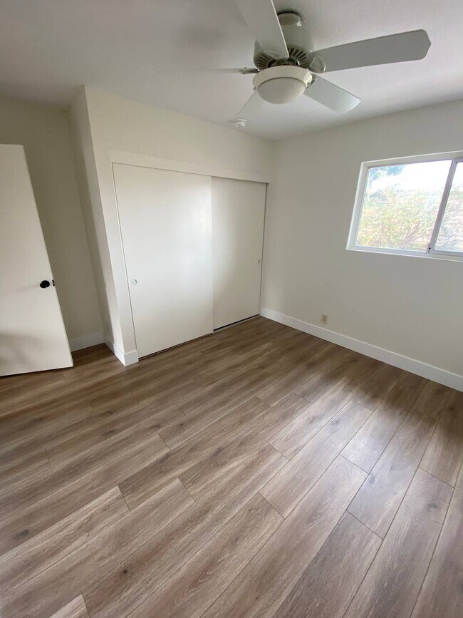 Building Photo - 22945 Leo Ln