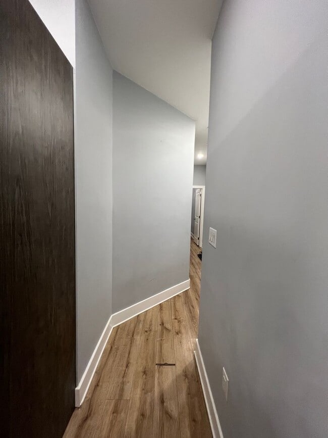 Building Photo - 4242 W Girard Ave