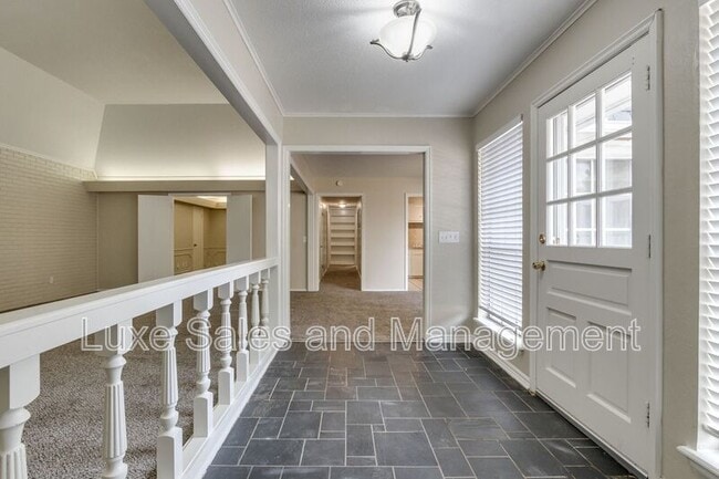 Building Photo - 2518 NW 62nd St