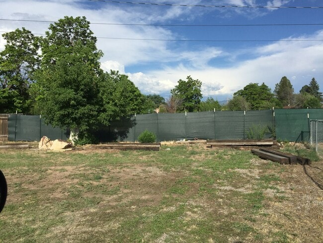 Building Photo - 1000 NM-76