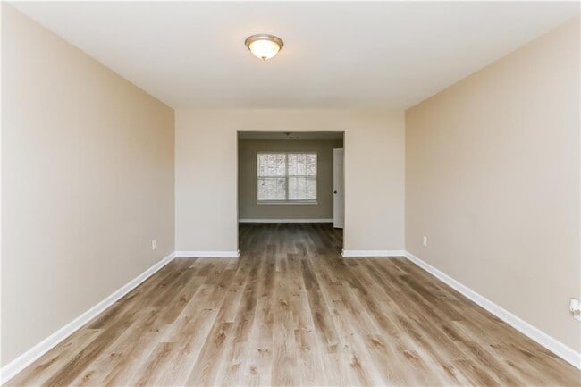 Building Photo - 5150 Rock Pl Dr SW