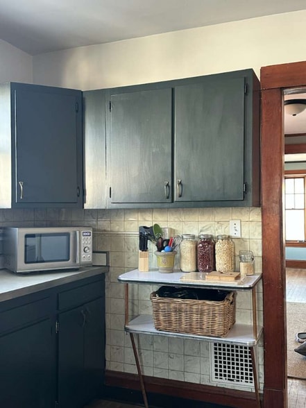 Building Photo - 41 Intervale Ave