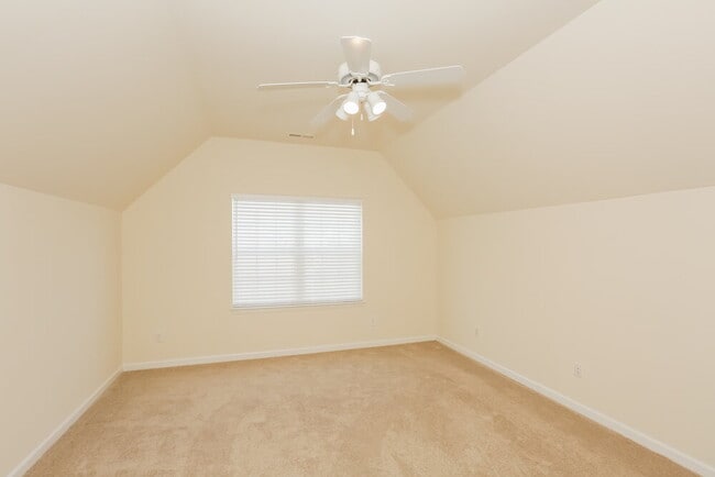 Building Photo - 6571 Derby Ln NW