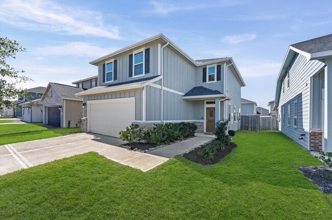 Building Photo - 5343 Marisol Cv Dr