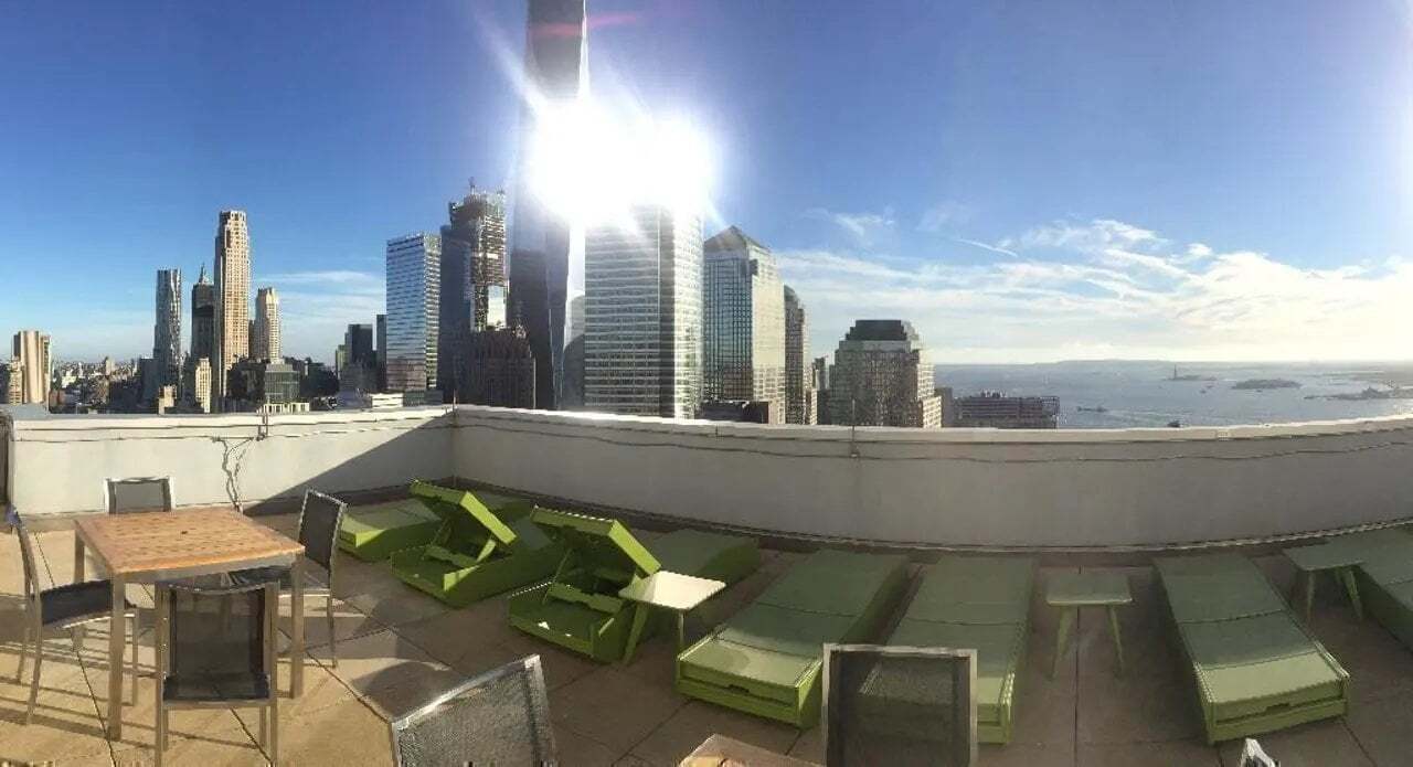 Building Photo - 41 Chambers St