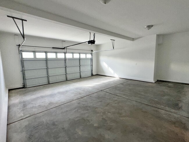 Building Photo - 3113 Drumfinn Dr