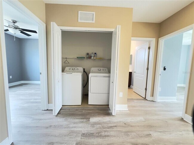 Building Photo - 12688 Sagewood Dr