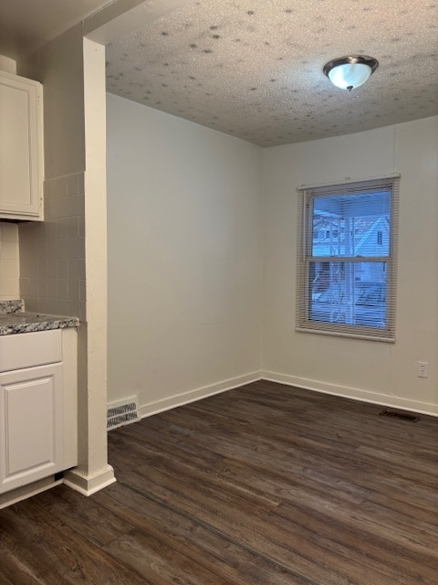 Building Photo - 11668 Winthrop St