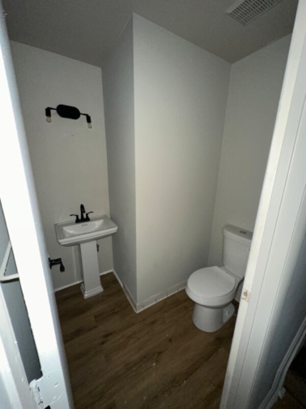 Building Photo - 1900 Maryland Ave