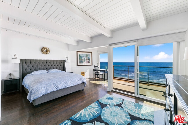 Building Photo - 11856 S Beach Club Way