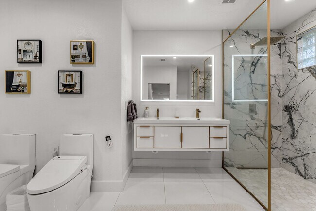 Building Photo - 1205 SW 146th Ct