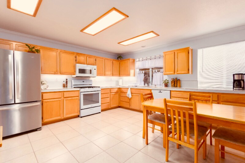 Building Photo - 934 Lafayette Pl