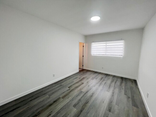 #12 Bedroom 1 - 160 N Holliston Ave