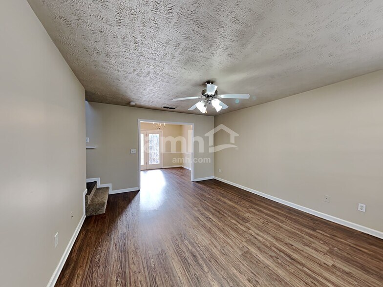 Building Photo - 8320 Ramstone Way