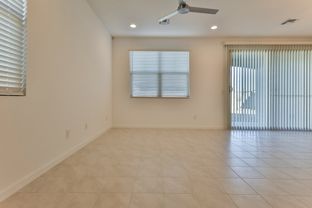 Building Photo - 11008 W Parkway Dr