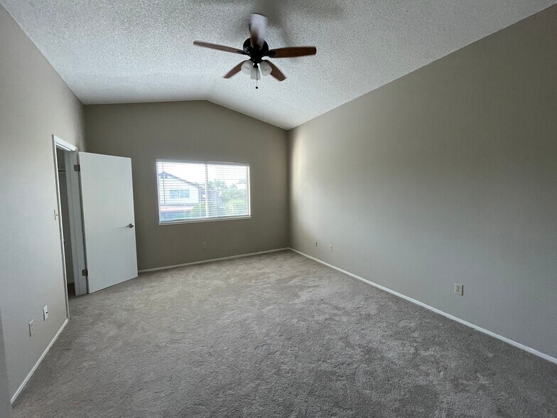 Building Photo - 14304 Culiacan Ave