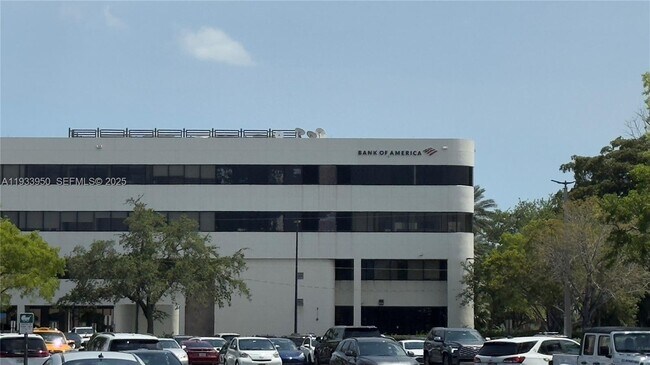 Building Photo - 2851 NE 183rd St