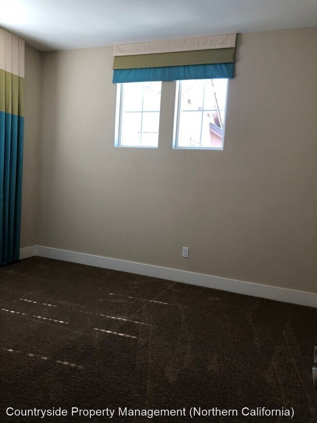 Building Photo - 3 br, 2.5 bath House - 9301 Vintner Circle