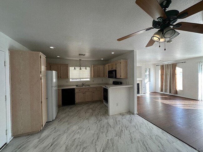 Building Photo - SPRING VALLEY RANCH