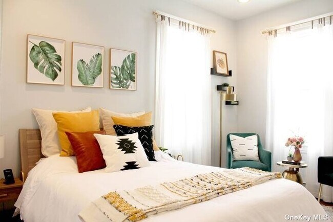 Building Photo - 35-19 214th Pl