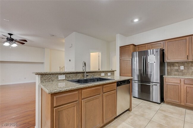 Building Photo - 10644 Tray Mountain Ave