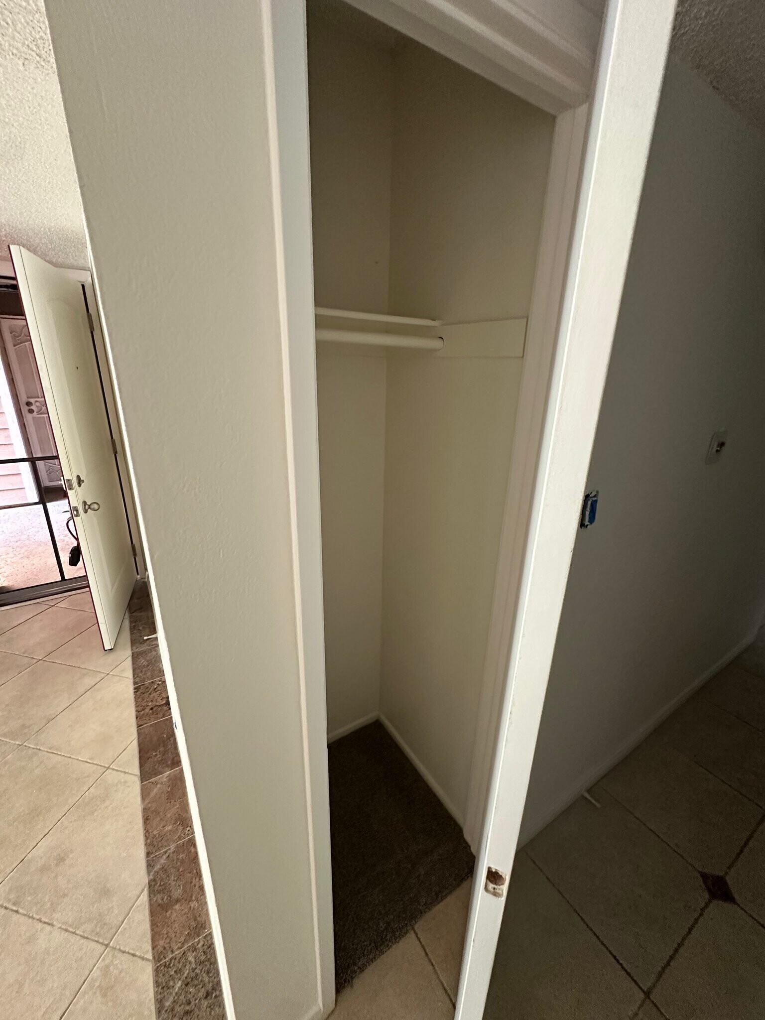 Building Photo - 5893 Mt Alifan Dr