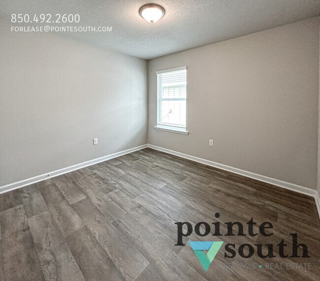 Building Photo - 23216 Shadowridge Dr