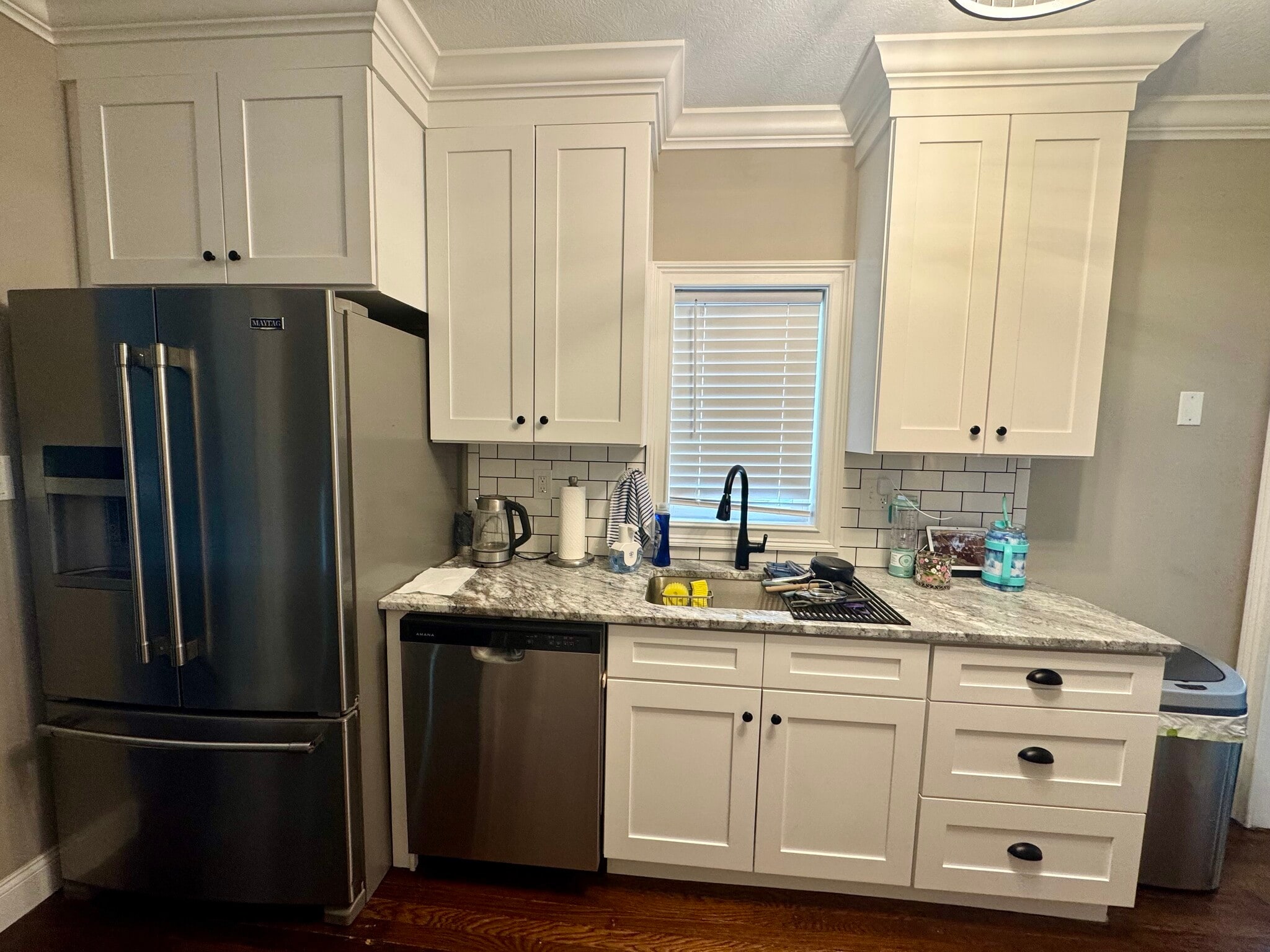 Building Photo - 17640 Larchwood Ave