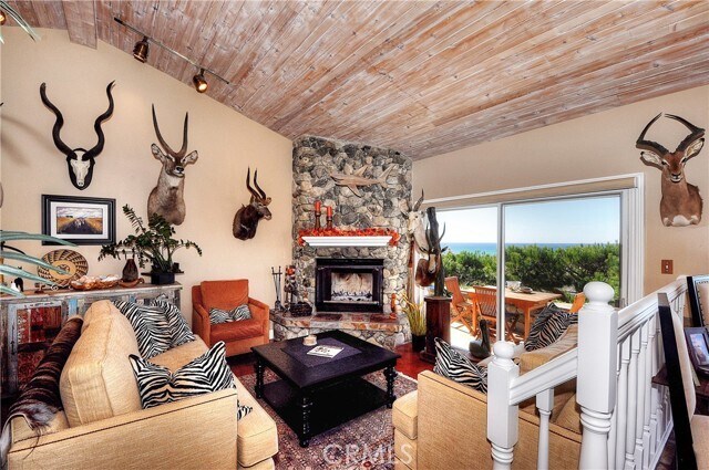 Building Photo - 4022 Calle Marlena