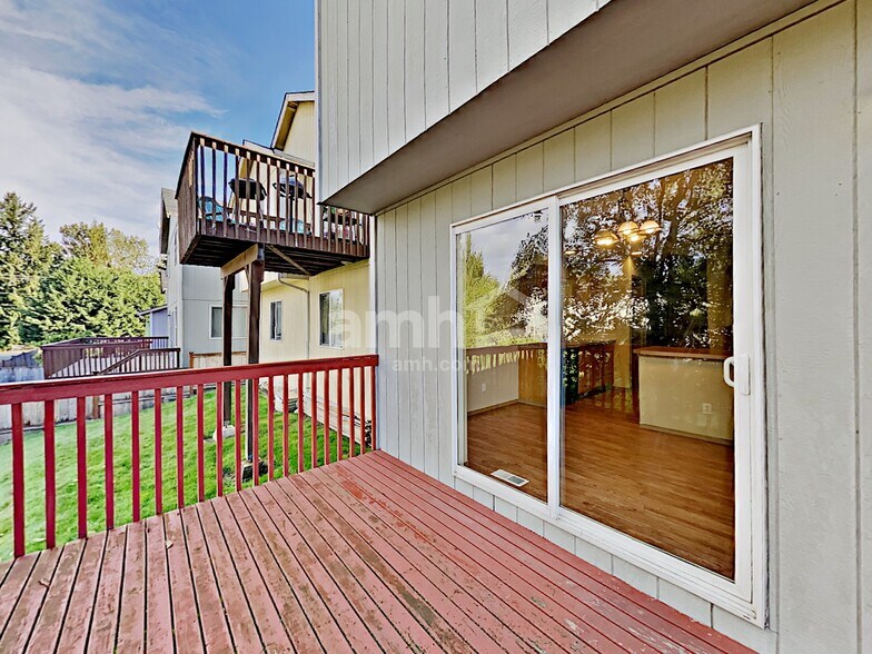 Building Photo - 16010 89th Ave E