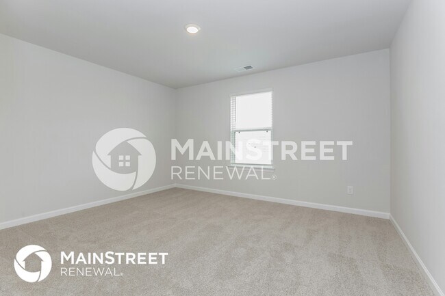 Building Photo - 3211 Quintana Dr