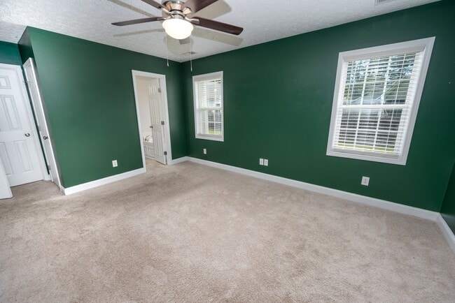 Building Photo - 202 Croatan Woods Dr