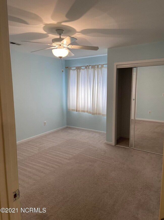 Building Photo - 1507 Military Cutoff Rd