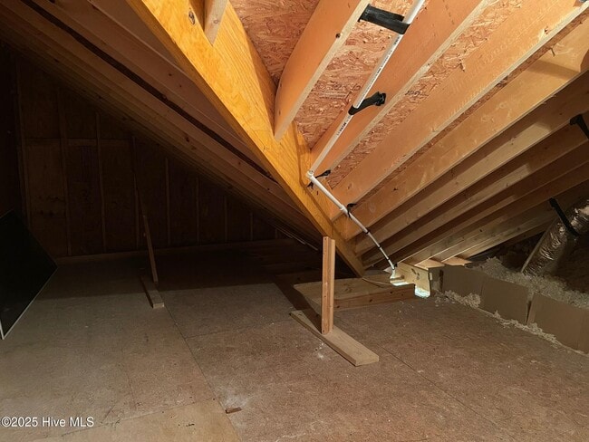 Building Photo - 1673 Cambria Dr