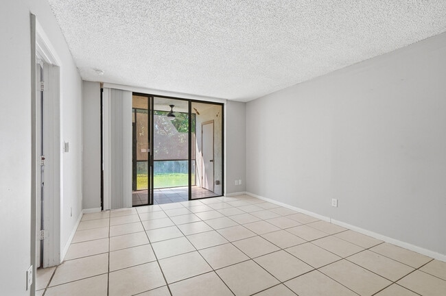 Building Photo - 3300 NW 46th St