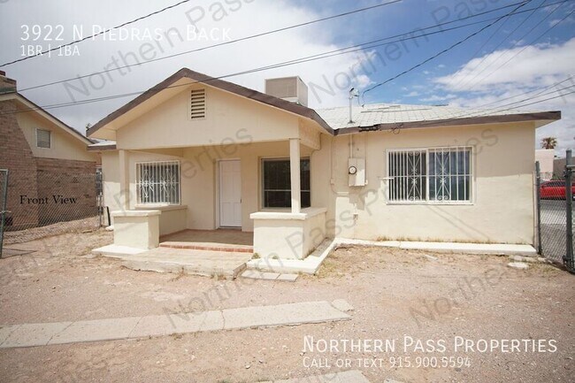 Primary Photo - 3922 N Piedras-Back