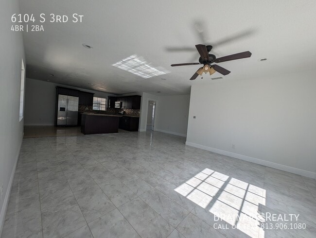 Building Photo - 6104 S 3rd St