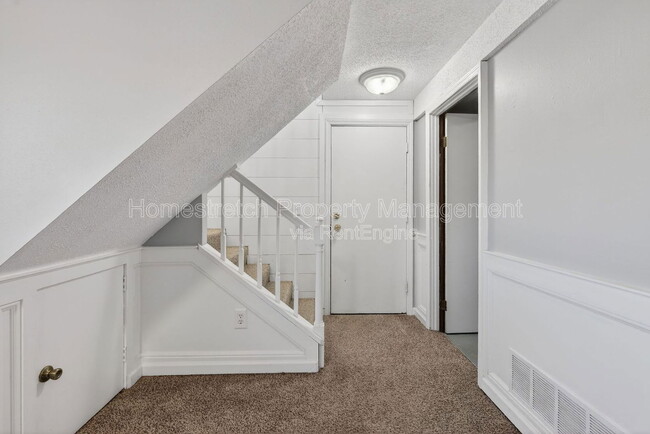 Building Photo - 113 Elk Run Dr